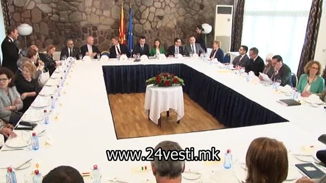 SVETLE DIPLOMATI ZA KRIZATA 10 05