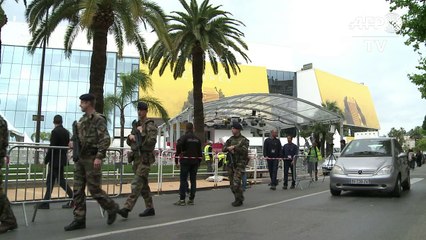 Os últimos preparativos para o Festival de Cannes