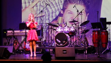 24/29 - Rachael Leahcar - Somewhere over the rainbow (Shaun Miller Tribute Concert)