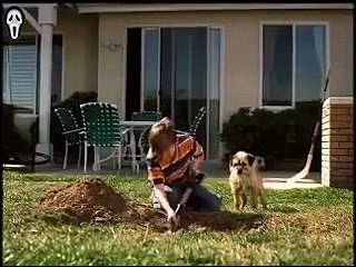 Trivial Pursuit '90s edition featuring Ghostface