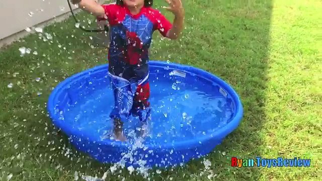 -Playtime in Kiddie Pool Water Family Fun Water Gun Fight Surprise Toys Challenge Easter Egg Batman