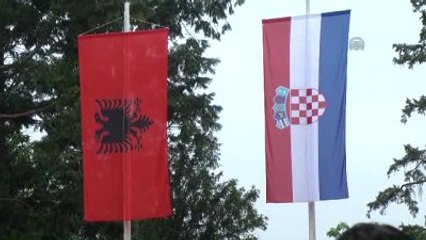 Nishani-Kitarovic Ortak Basın Toplantısı