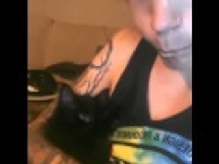 My cute ass kitten tho