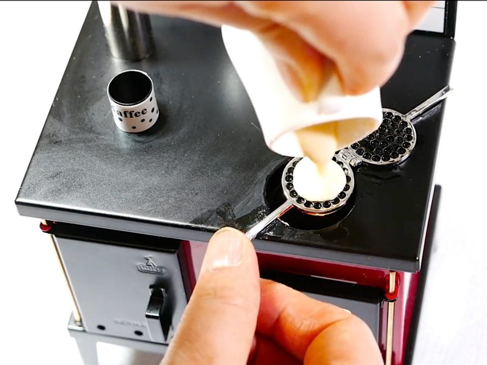 What's Trending: 3 Reasons to Fall in Love with Tiny Objects