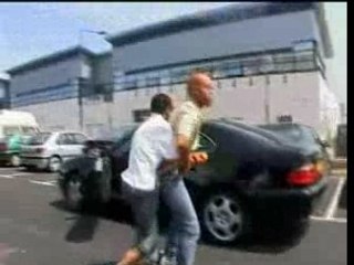 Eric et Ramnzy danse avec Jamel