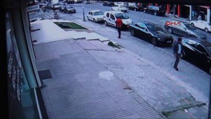 Bankayı Soyduktan Sonra Böyle Kaçtı..