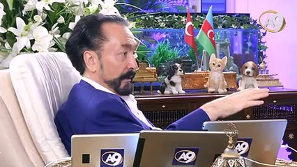 Kehf Suresinde baştan sona Mehdiyet anlatılır. Gizli şifre sistemiyle Mehdiyet anlatılır.