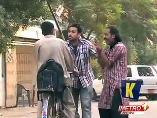 Zara Hut Kay Pakistani funny clips  (1)