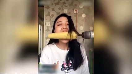 Eliyle mısır yemeyen genç kızın acı sonu