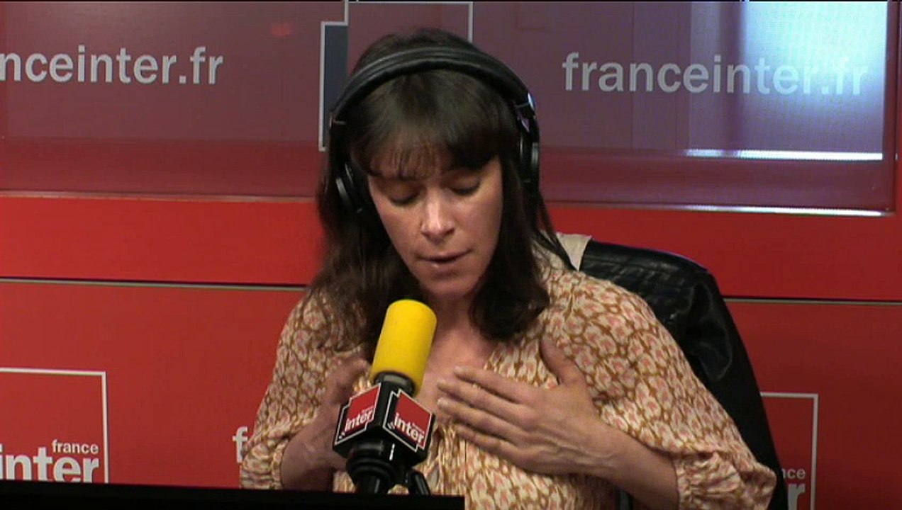 "Bidonville" de Nougaro repris par Emily Loizea...