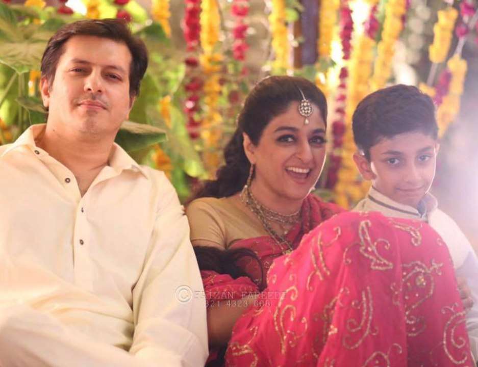 Beautiful Nadia Jameel With Husband and Son at a Wedding Function