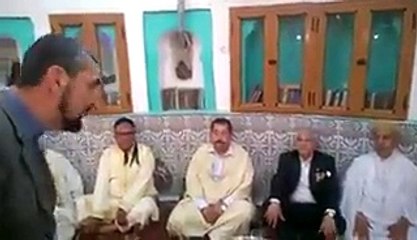 Un ancien membre de Barakat perturbe la visite de Chakib Khelil à Annaba ALGERIE