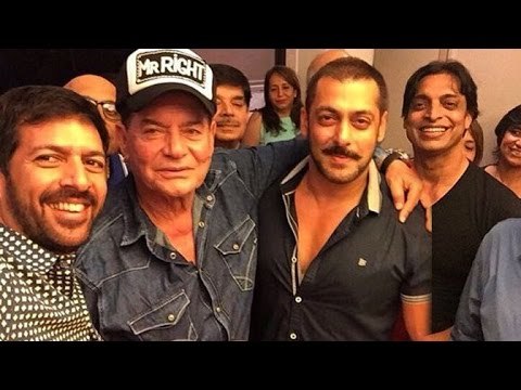 INSIDE Pics - Salman Khan's FATHER Salim Khan's BIRTHDAY Party 2015 - Shoaib Akhtar, Sohail Khan