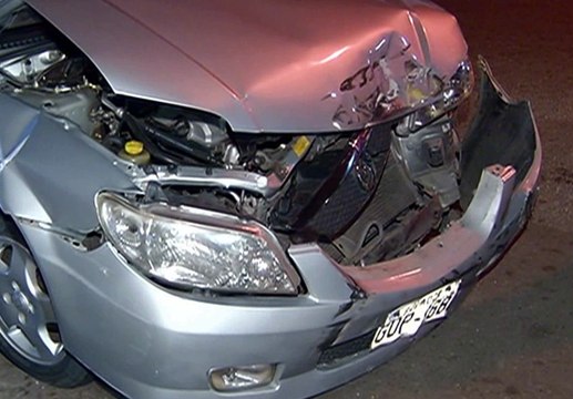 Dos vehículos chocaron en el centro de Guayaquil