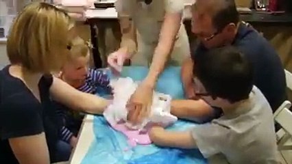 Family memorible hands made statue:
