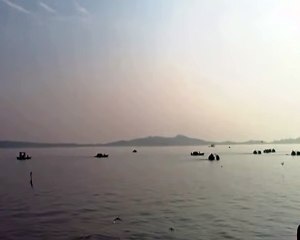 Descargar video: beautiful islambad Rawal Lake boat ride