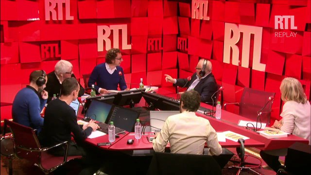 A LA BONNE HEURE partie 1 du 11 05 2016 - Stéphane Bern et Philippe Bouvard