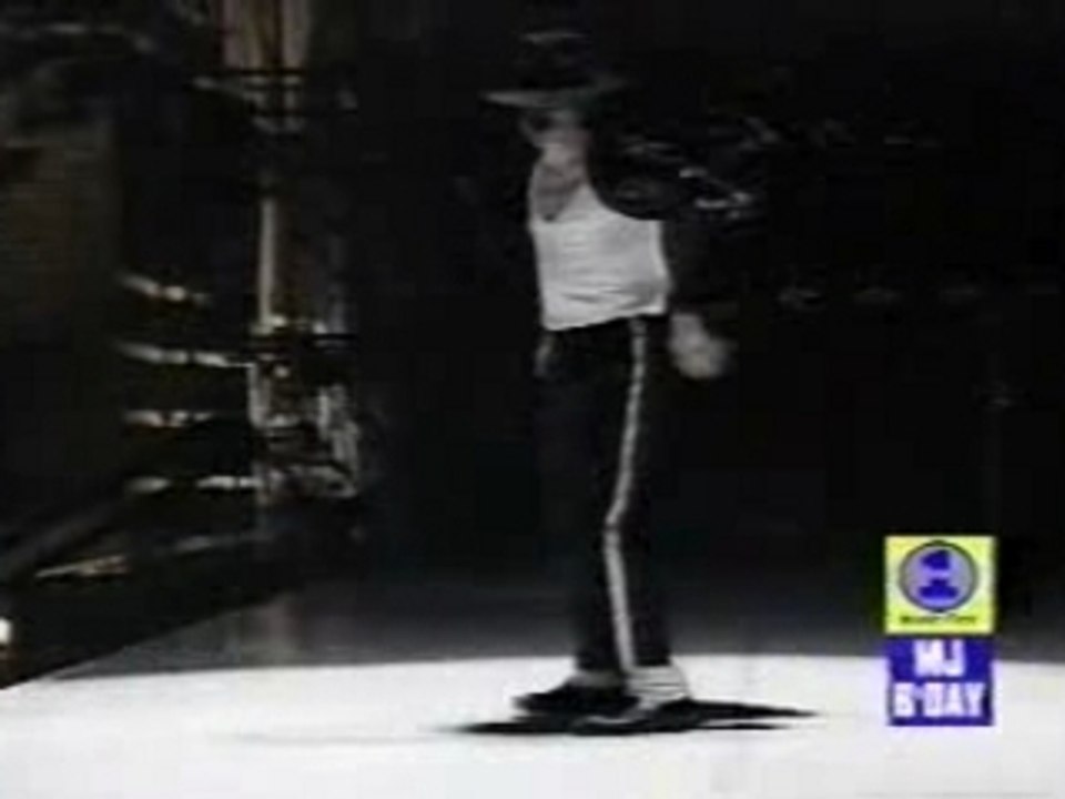 Mickael Jackson - Moon walk old school