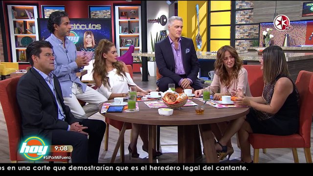 Hijo (Santi) de Sebastián Rulli sorpendido el trabajo de Angelique Boyer