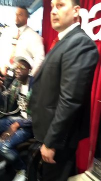 Débordements Fnac lors d'une séance de dédicaces du rappeur MHD