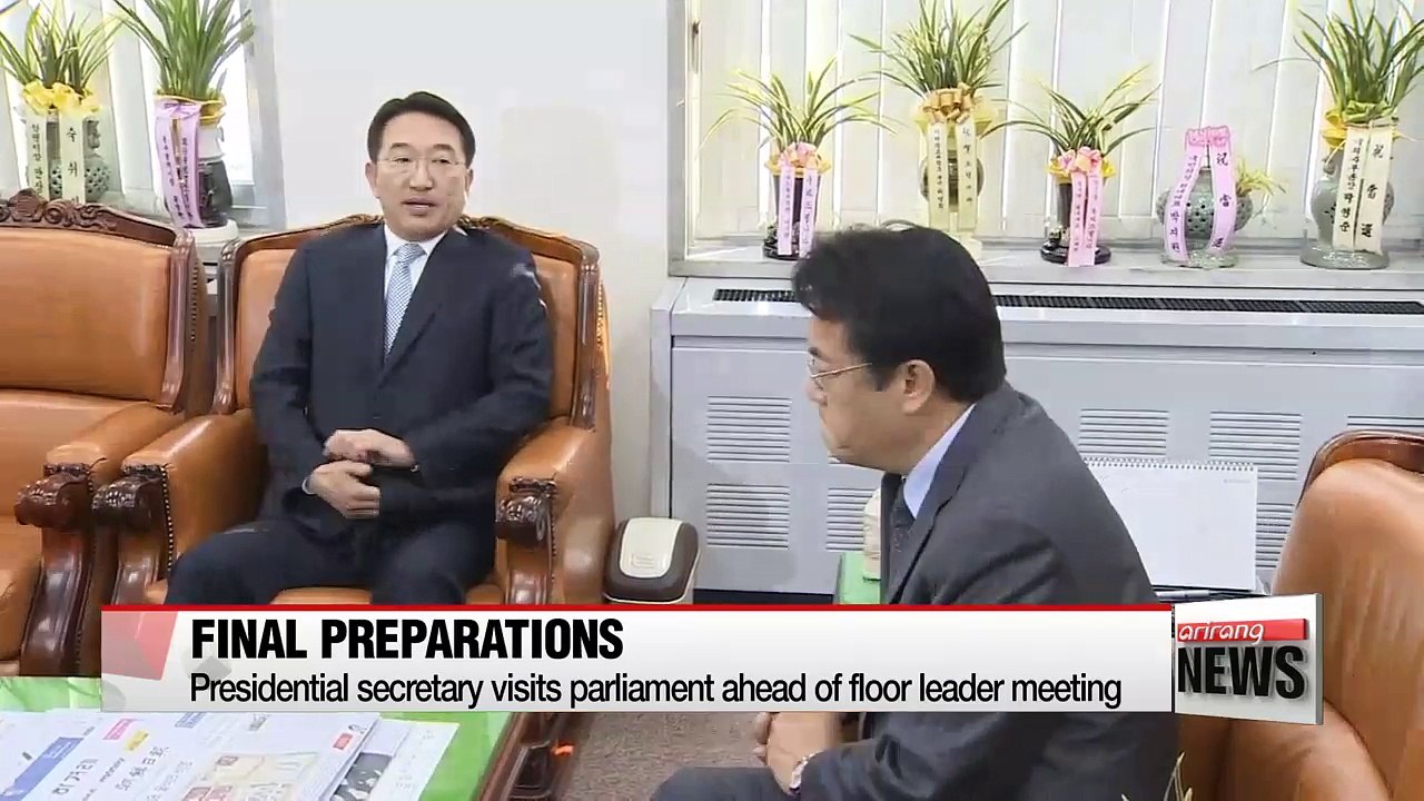 Presidential secretary visits parliament ahead of floor leader meeting