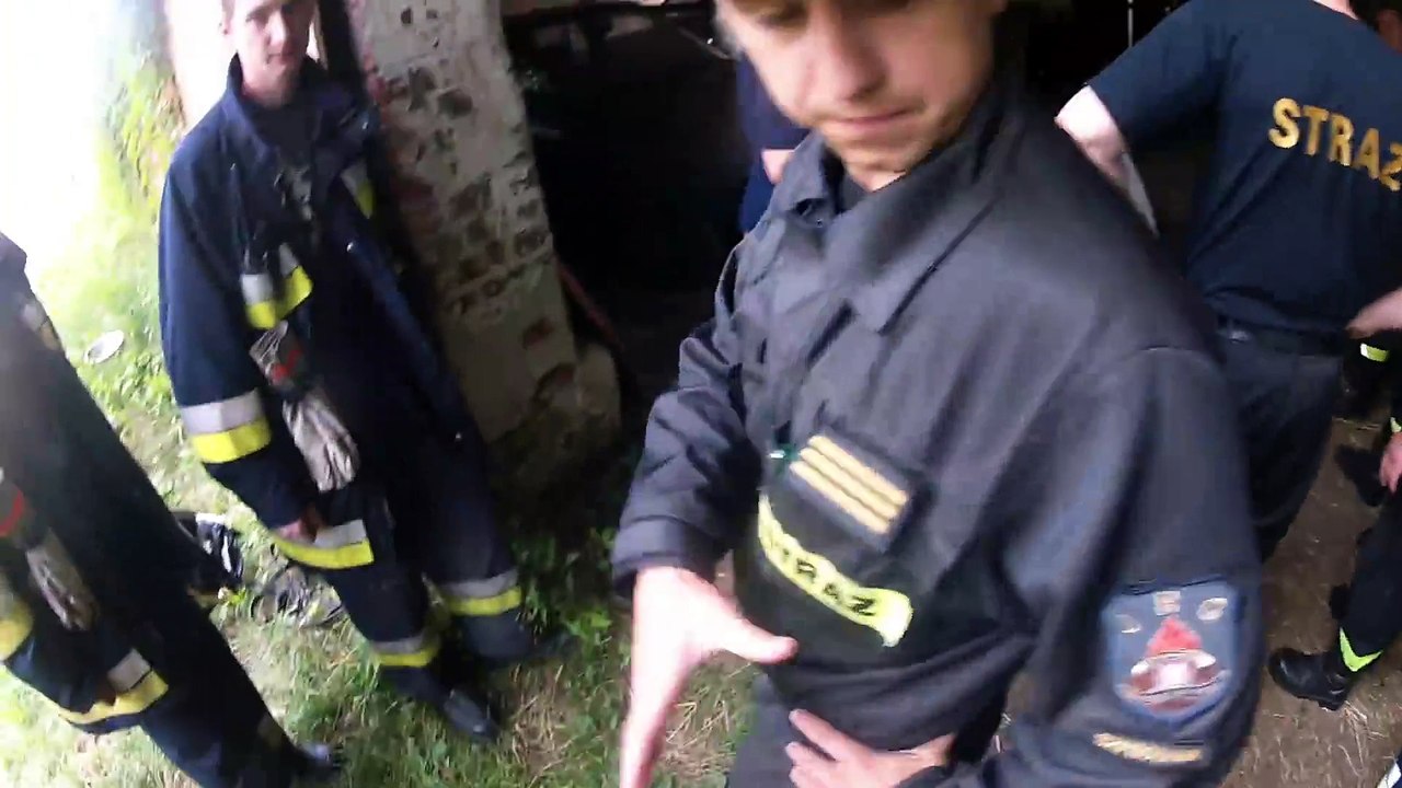 Sa jument est coincée dans un puits, mais il parviendra à la libérer de manière sensationnelle !