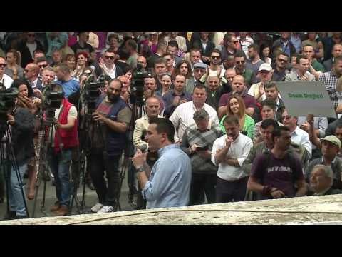 Pallatet tek Liqeni, tërhiqet trupa gjykuese - Top Channel Albania - News - Lajme