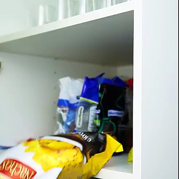 How to seal a bag of chips without a clip!