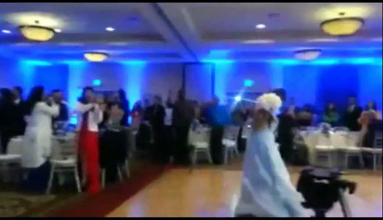 Newest Fun Wedding Bloopers