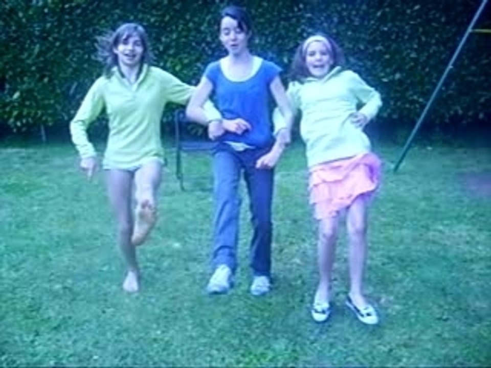 Alice, Astrid, et Céline =]