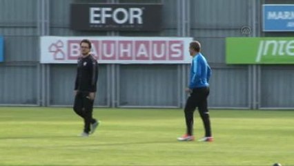 Bursaspor Teknik Direktörü Hamzaoğlu