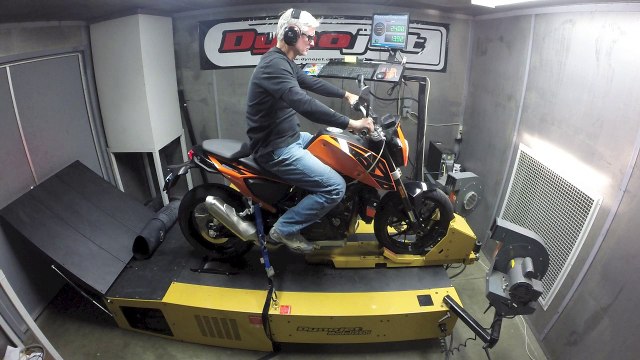2016 KTM 690 Duke Dyno Test