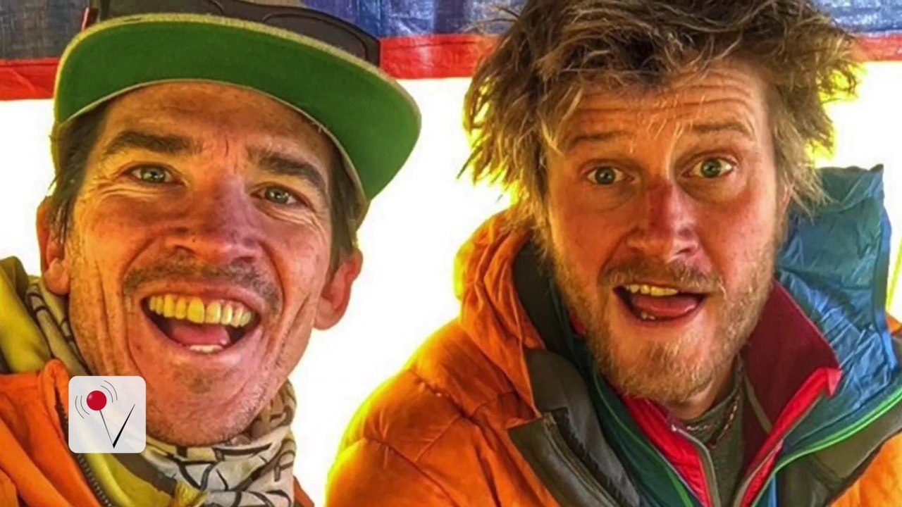 Daring Adventurers Snapchat Climb of Mt. Everest