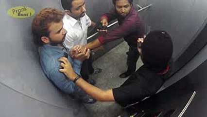 People Trapped With Killers In Lift Caught On CCTV