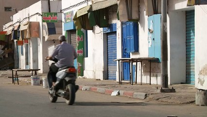 اضراب عام في بن قردان التونسية احتجاجا على اقفال معبر حدودي