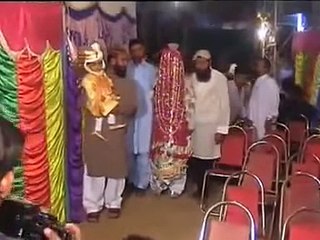 Funny Accident in Pakistani Wedding