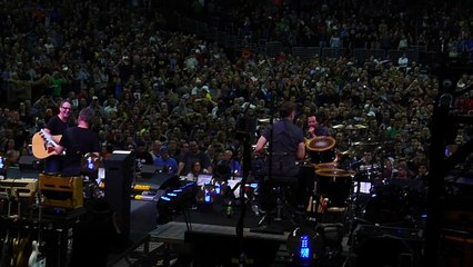 Pearl Jam - Yellow Ledbetter - Philadelphia 04-29-2016