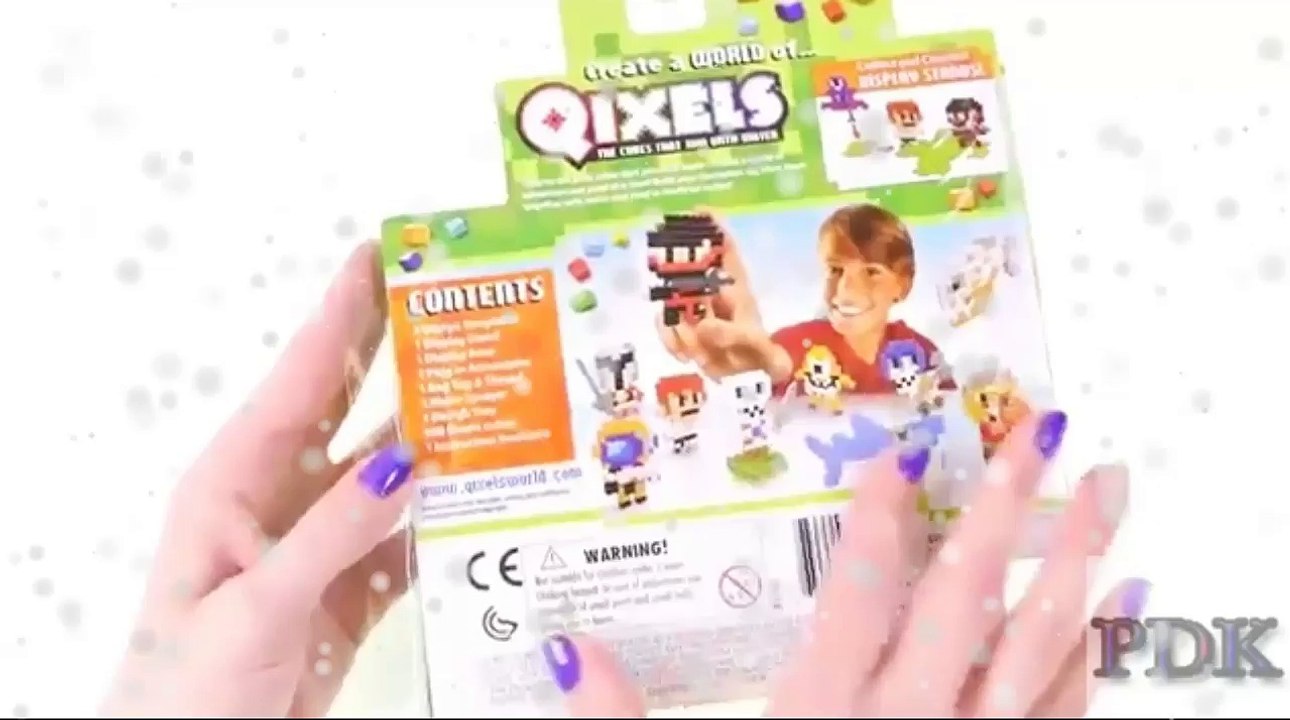 Pixel Cube Toy Character - Qixels Martial Arts Kit