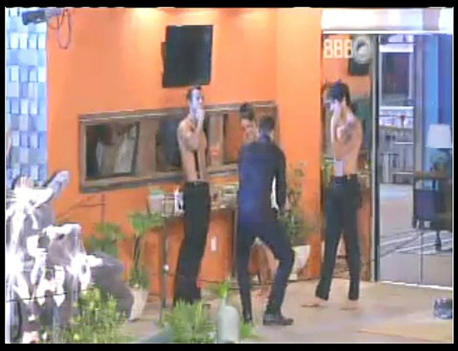 Musa da macholândia SIM