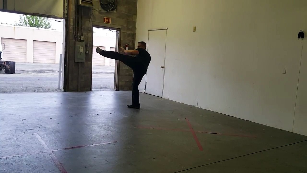 Cincinnati thaing bando martial arts and self defense system.
