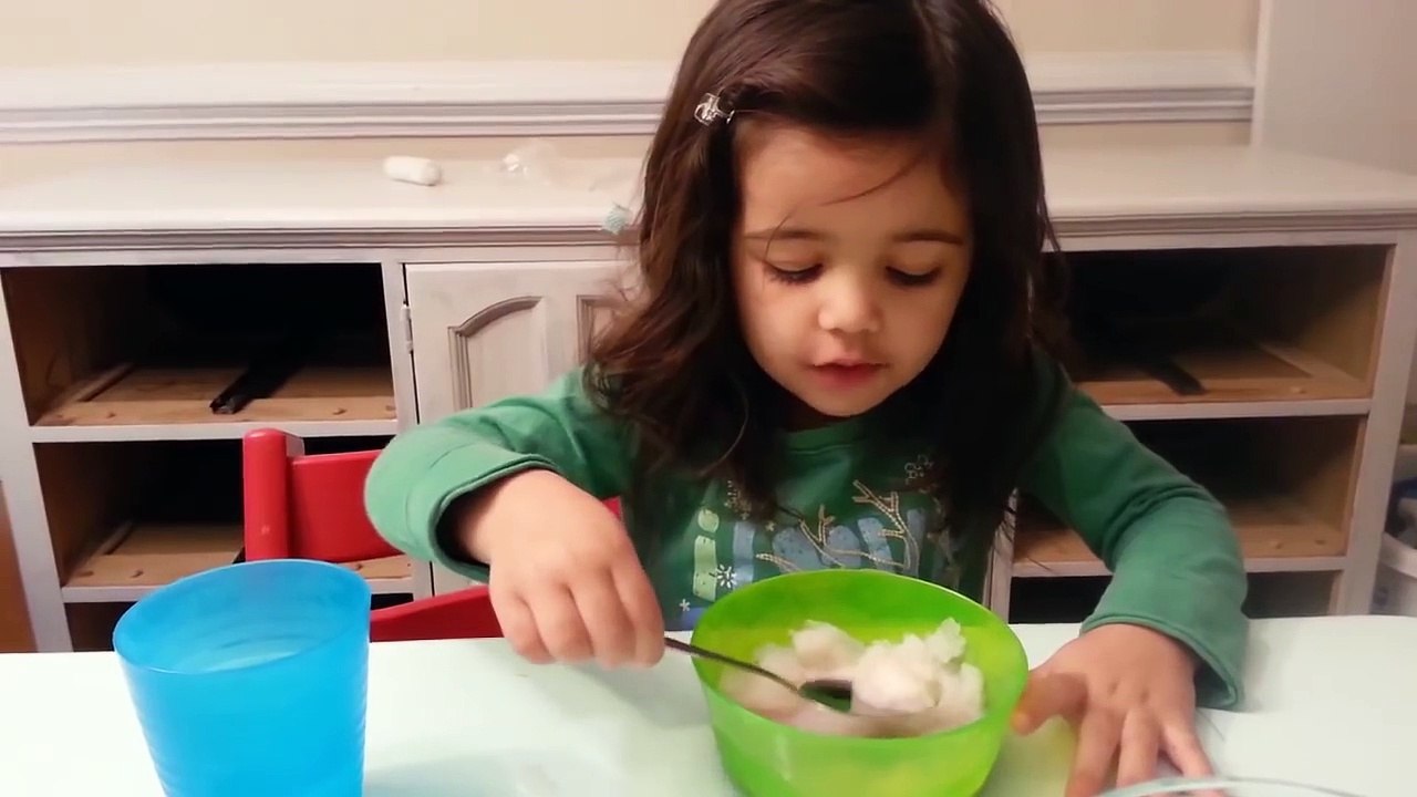 Little Girl Can't Handle Brain Freeze