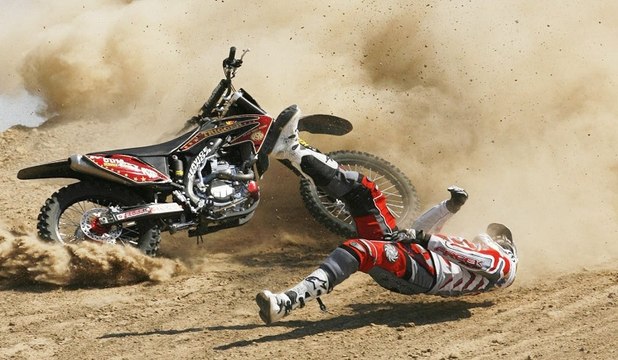 Extreme people ULTIMATE DIRTBIKE FAILS!!
