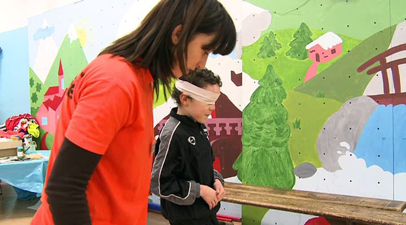 UNIS-CITE - Etre utile aux autres autant qu'à soi (2009)