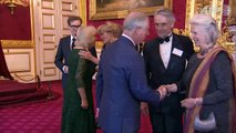 英皇太子夫妻、オスカー俳優もてなす Charles and Camilla host British Oscar winners party