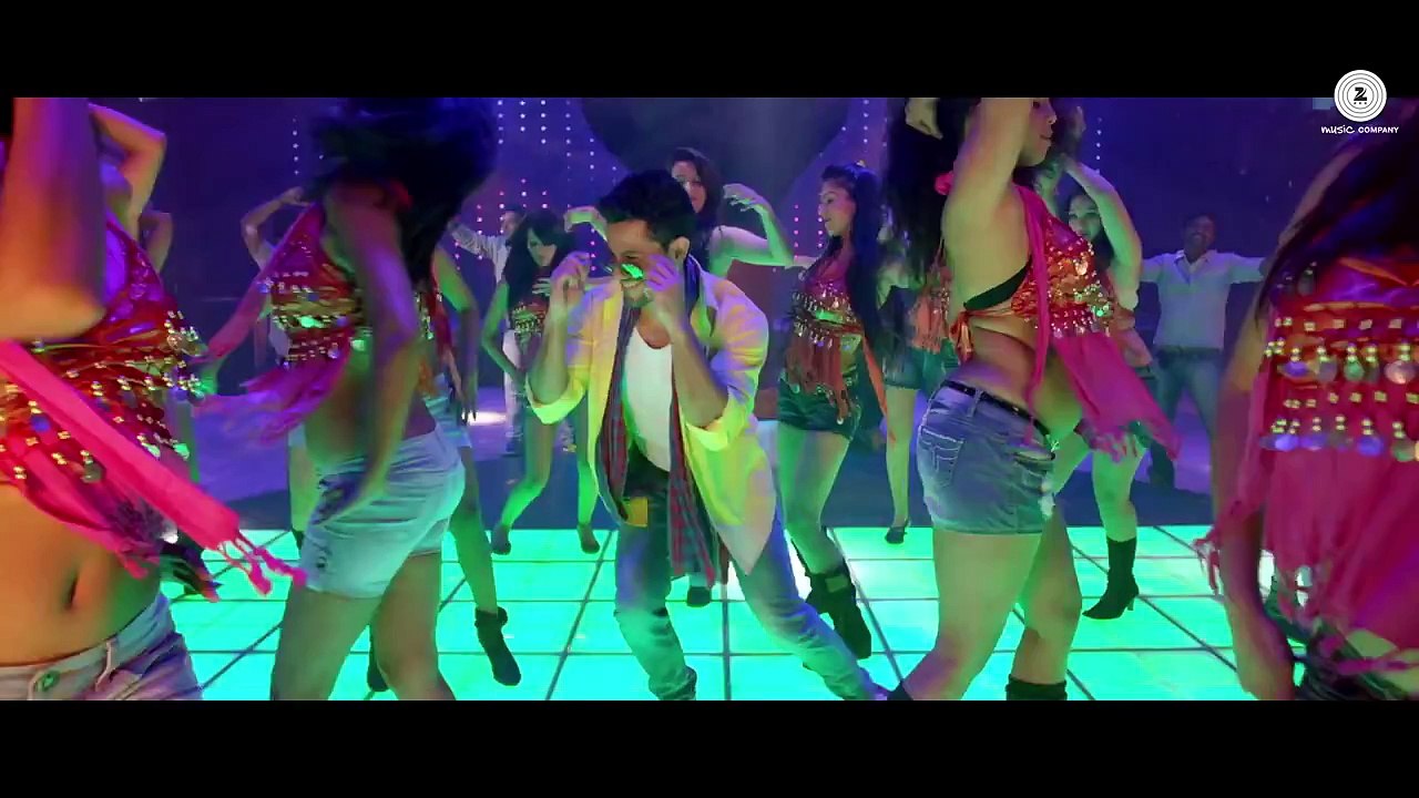 Guddu Ki Gun - Title Song - Kunal Kemmu, Payal Sarkar & Sumit Vyas - Vikram Singh