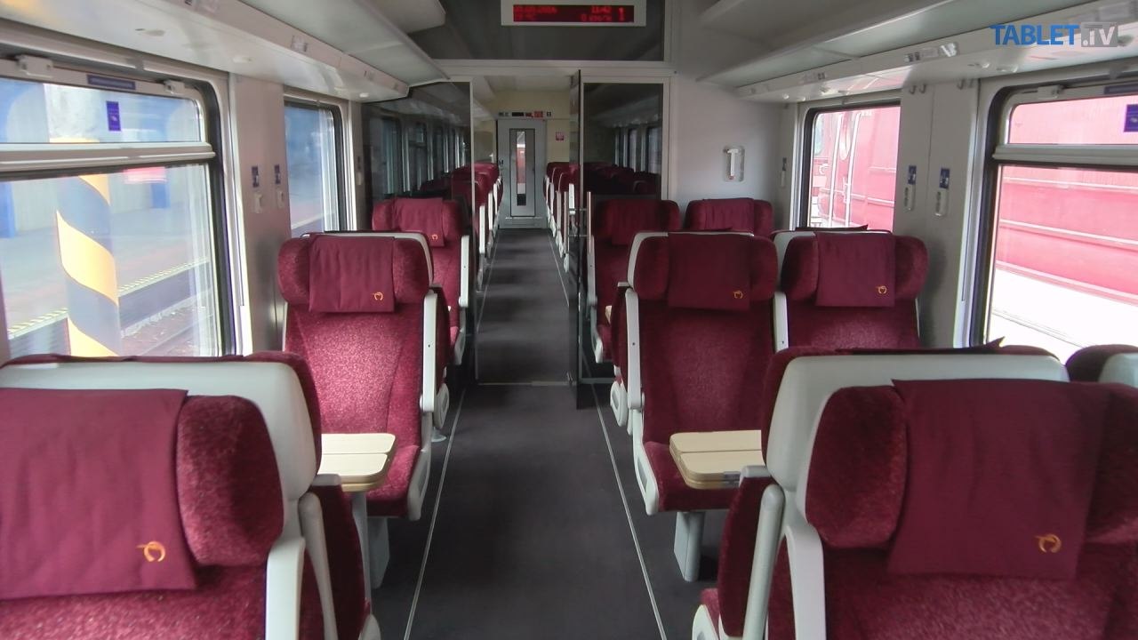 UNIKÁTNY VLAKOVÝ VIDEOPROJEKT: Predstavujeme osobný vozeň radu Ampeer