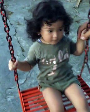 Senangnya Bilqis Khumairah Razak Maen Ayunan Sama Asistennya l Ayu Ting Ting