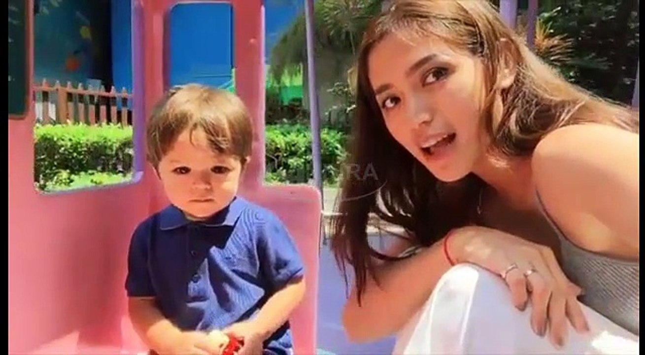 Senangnya El Barack Alexander Liburan Di Ocean Park Hong Kong l Jessica Iskandar