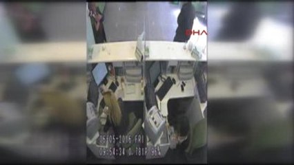 İşte 2 Bankadaki Soygun Anları...