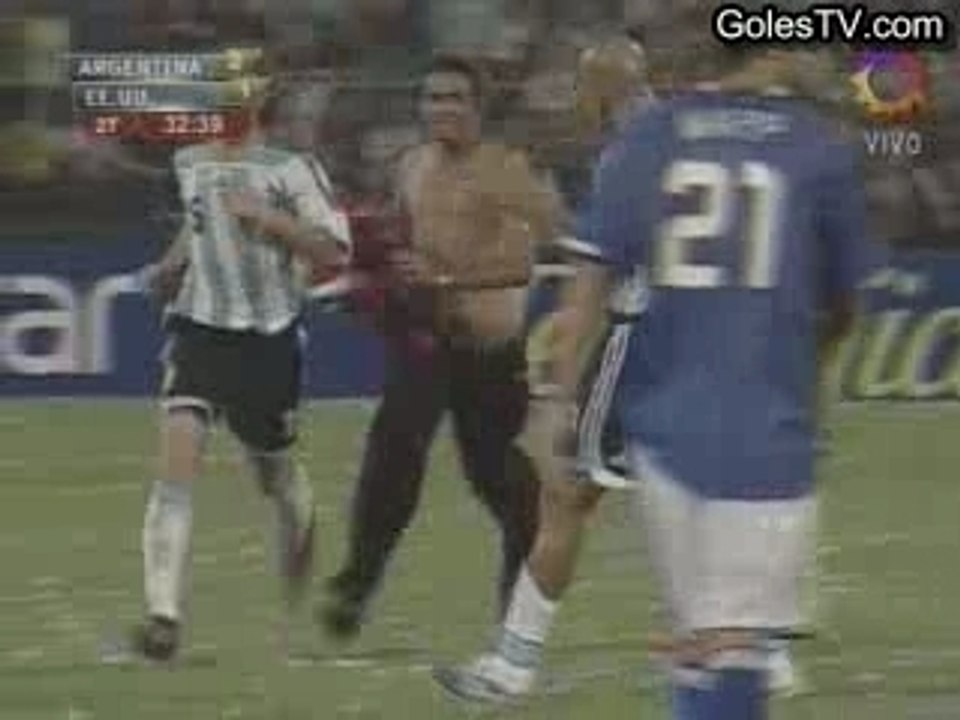 Argentina 4-1 Estados Unidos (3-1 Aimar)